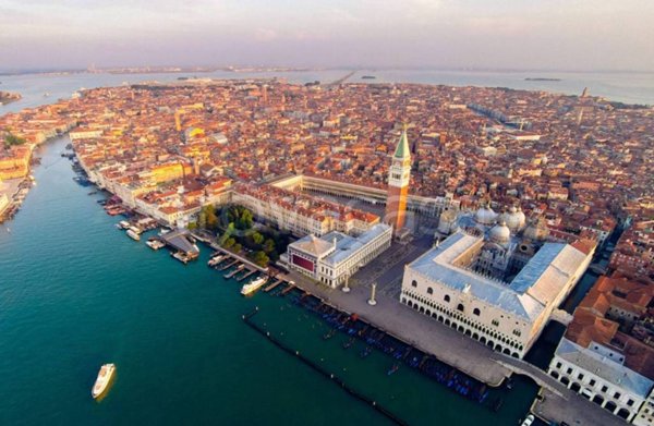 negozio in vendita a Venezia in zona Sestiere San Marco