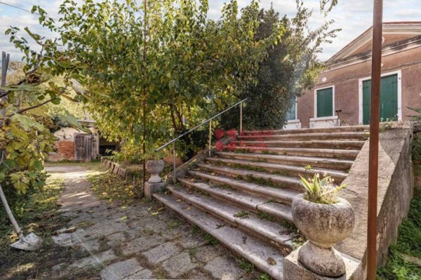 appartamento in vendita a Venezia in zona Giudecca