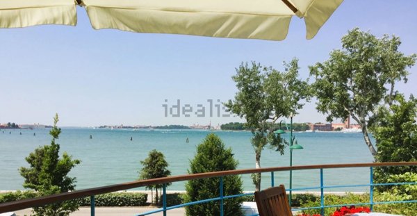 appartamento in vendita a Venezia in zona Lido di Venezia