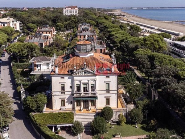 appartamento in vendita a Venezia in zona Lido di Venezia
