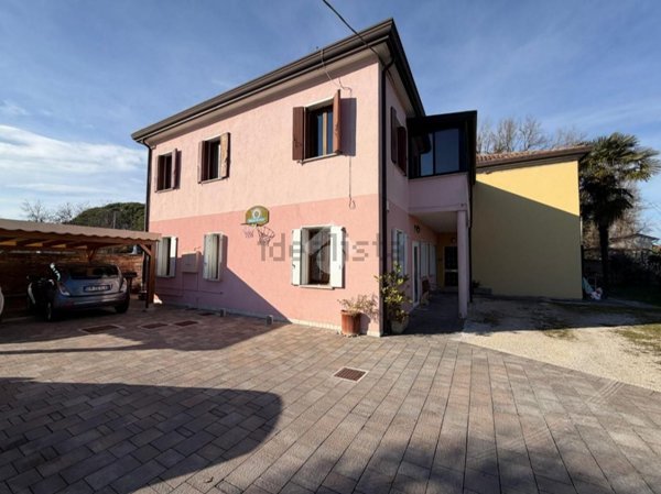 appartamento in vendita a Venezia in zona Zelarino