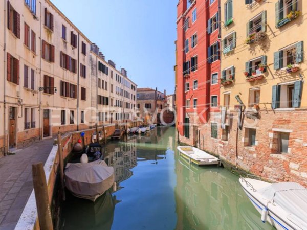 appartamento in vendita a Venezia in zona Sestiere Cannaregio