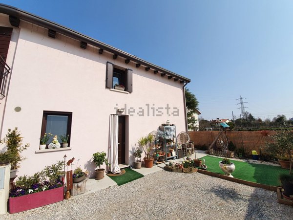casa indipendente in vendita a Venezia in zona Zelarino