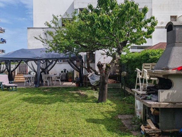 casa indipendente in vendita a Venezia in zona Lido di Venezia