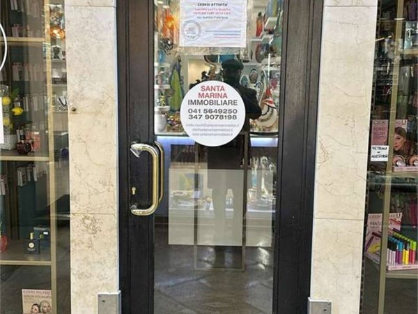negozio in vendita a Venezia in zona Sestiere San Marco