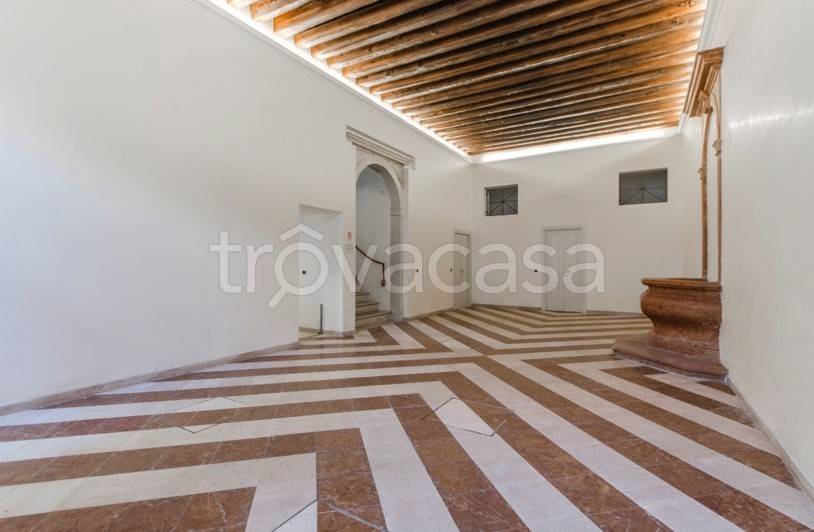 appartamento in vendita a Venezia in zona Sestiere San Polo