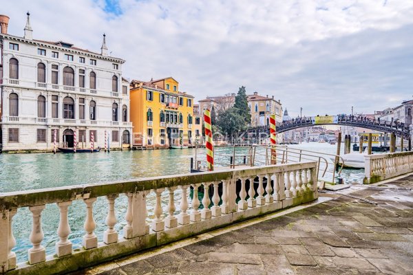 ufficio in vendita a Venezia in zona Sestiere Dorsoduro