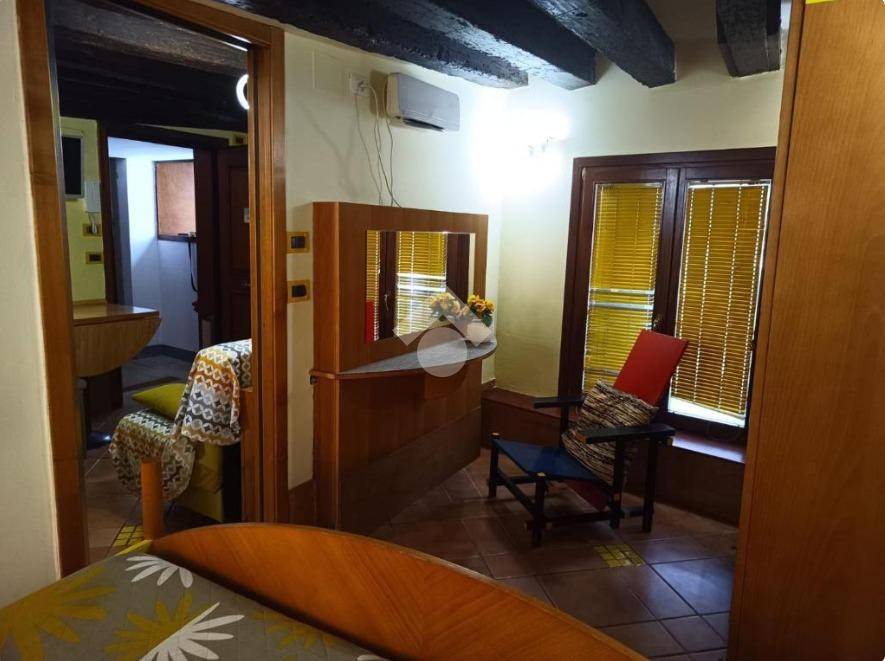 appartamento in vendita a Venezia in zona Sestiere San Polo