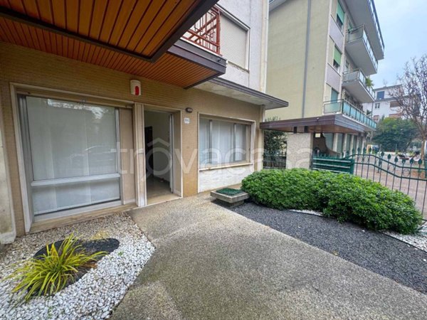 ufficio in vendita a Venezia in zona Mestre