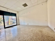 negozio in vendita a Venezia in zona Marghera