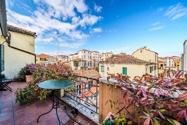 appartamento in vendita a Venezia in zona Sestiere Dorsoduro
