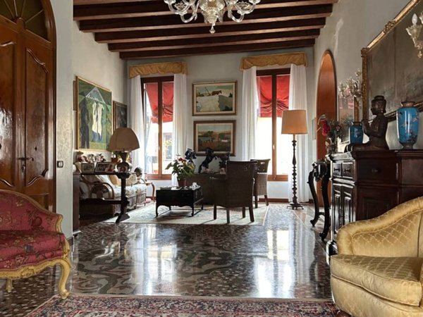 appartamento in vendita a Venezia
