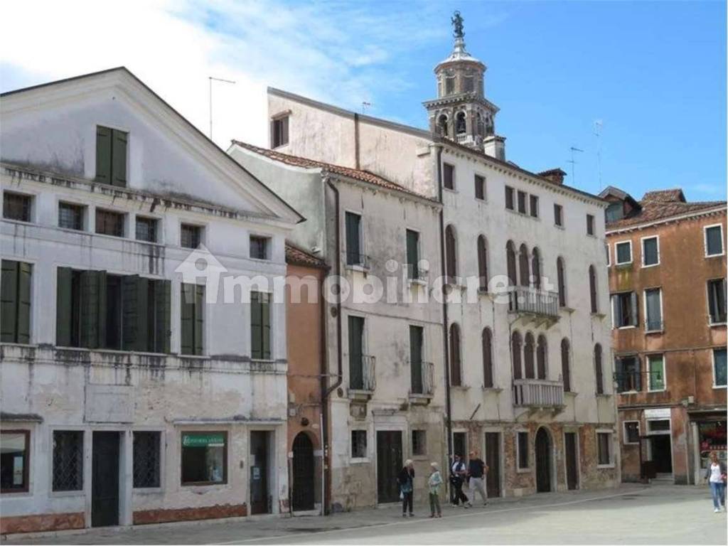 appartamento in vendita a Venezia in zona Sestiere Dorsoduro