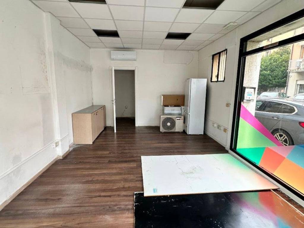 negozio in vendita a Venezia in zona Marghera