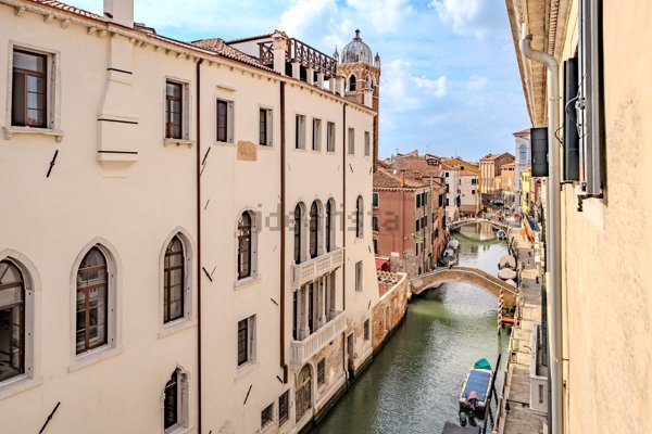 appartamento in vendita a Venezia in zona Sestiere Cannaregio