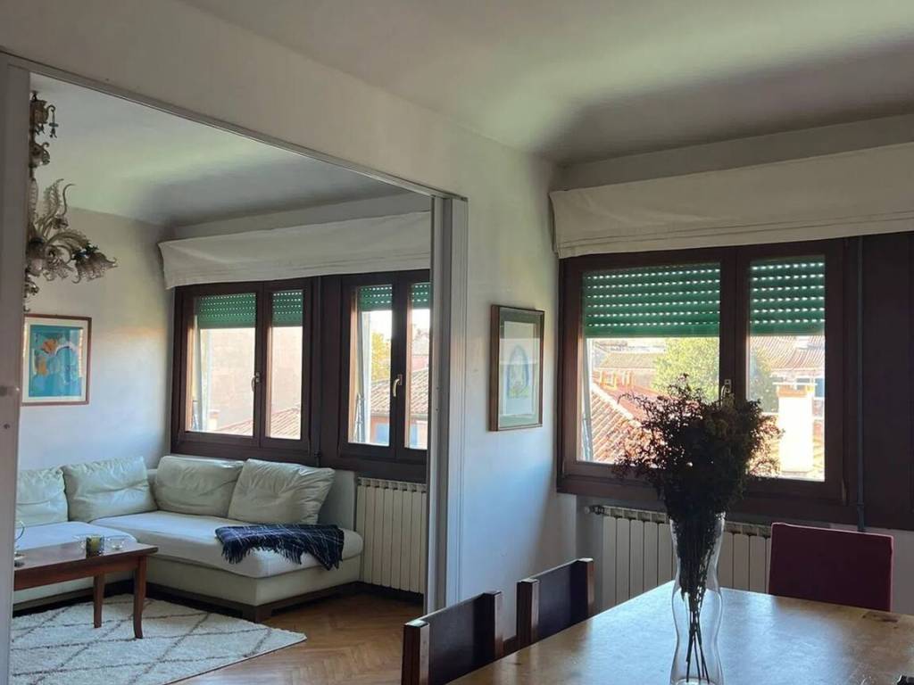 appartamento in vendita a Venezia in zona Sestiere Dorsoduro
