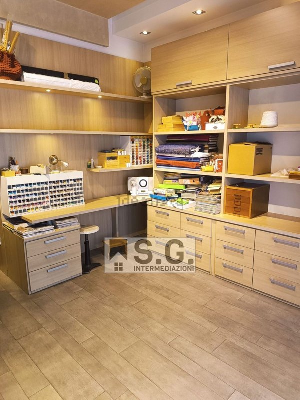 locale commerciale in vendita a Venezia in zona Mestre