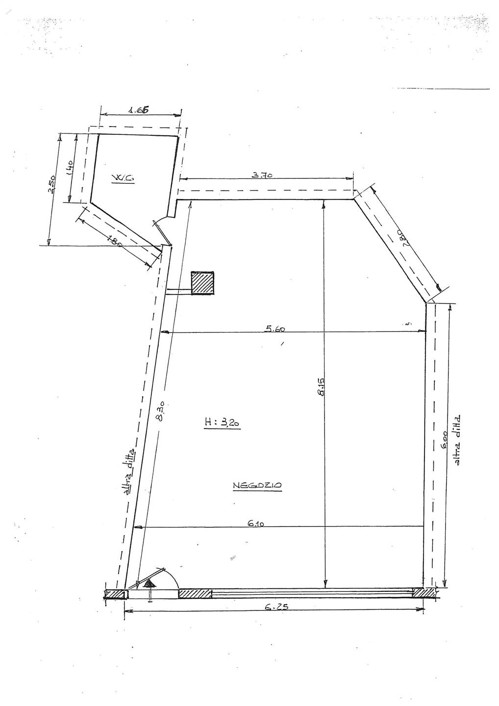 negozio in vendita a Venezia in zona Marghera