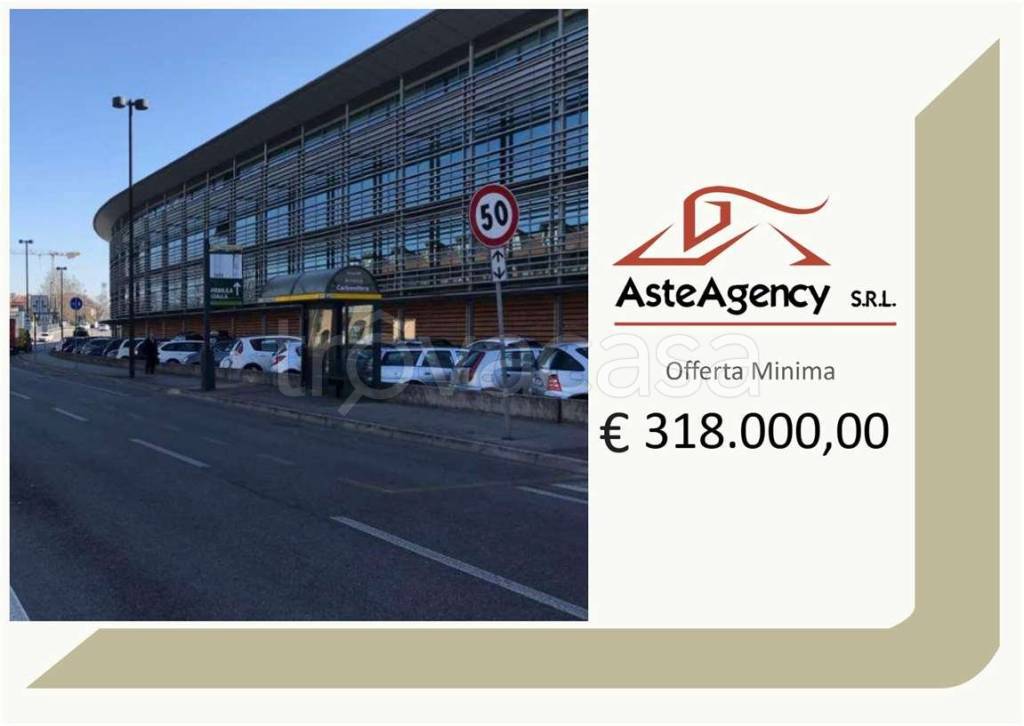 ufficio in vendita a Venezia in zona Mestre