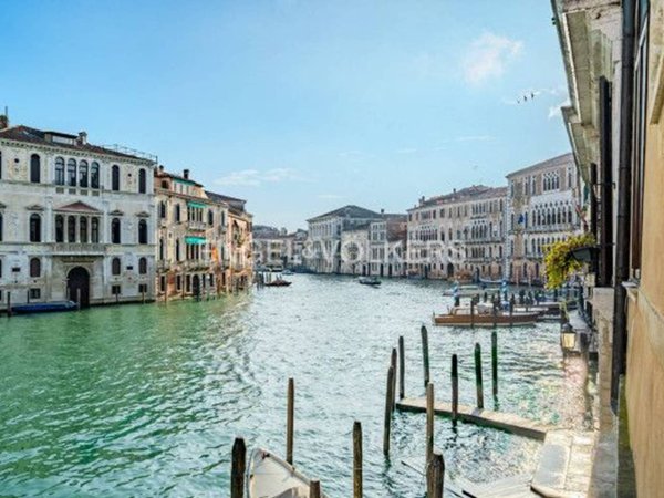 appartamento in vendita a Venezia in zona Sestiere San Polo