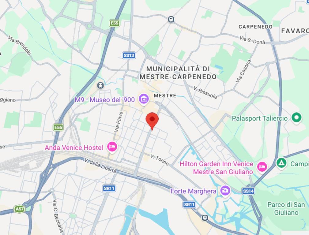 negozio in vendita a Venezia in zona Mestre