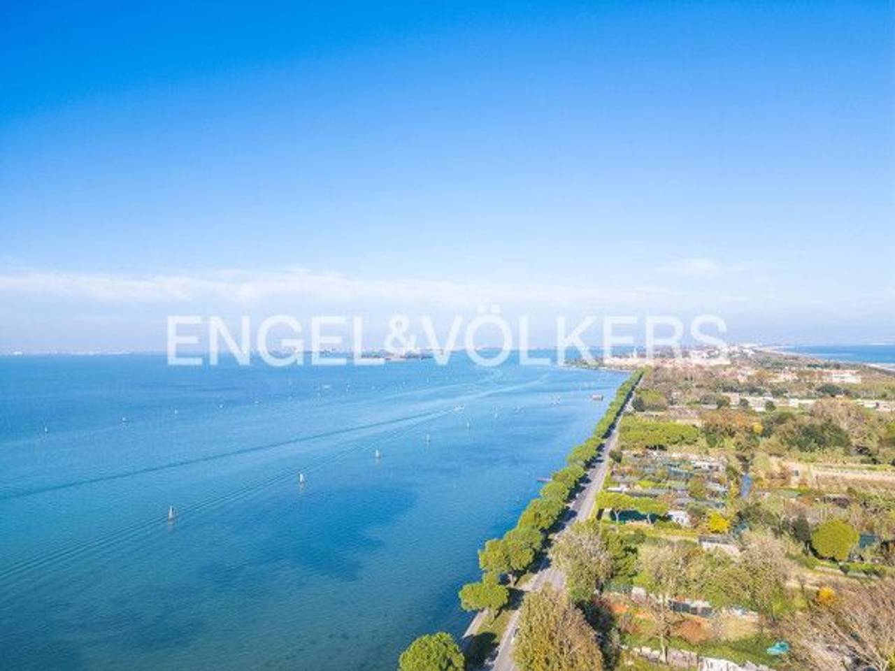 appartamento in vendita a Venezia in zona Lido di Venezia