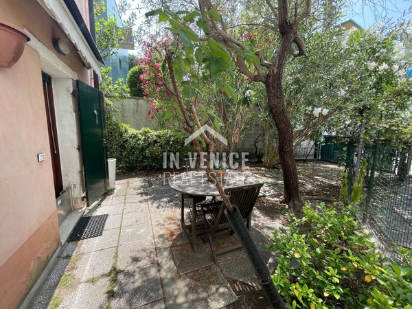 appartamento in vendita a Venezia in zona Lido di Venezia