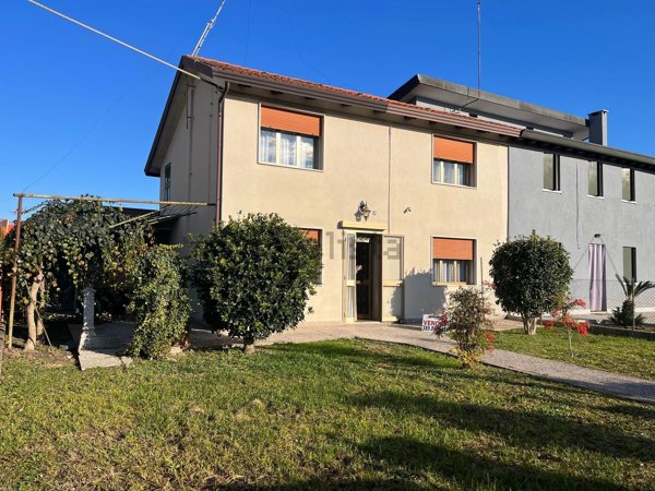 appartamento in vendita a Venezia in zona Carpenedo