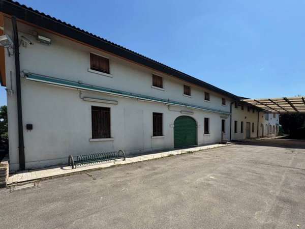 casale in vendita a Venezia in zona Zelarino