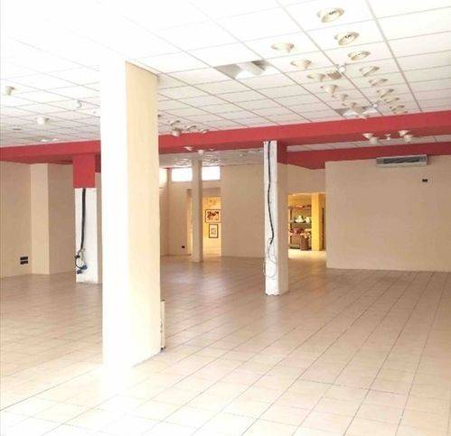 negozio in vendita a Venezia in zona Marghera