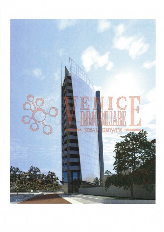 negozio in vendita a Venezia in zona Mestre