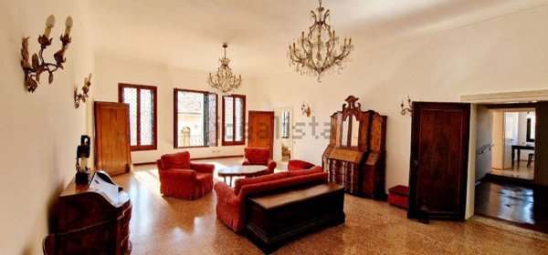 appartamento in vendita a Venezia in zona Sestiere San Marco