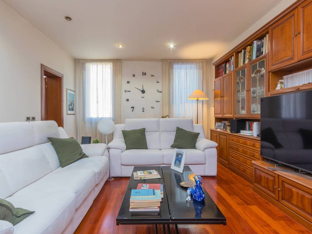 appartamento in vendita a Venezia in zona Sestiere Dorsoduro