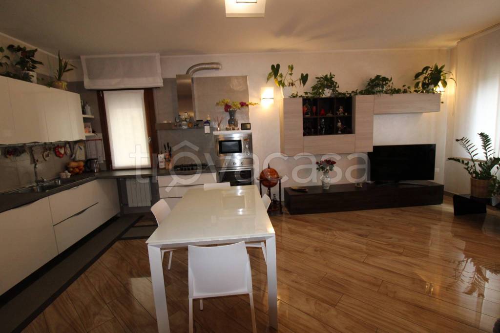 appartamento in vendita a Venezia in zona Lido di Venezia