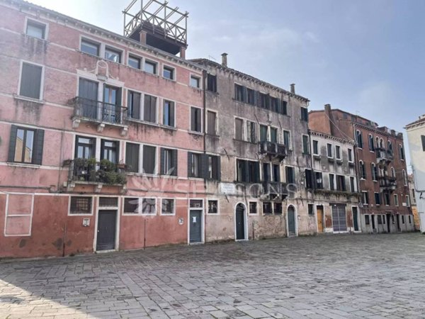 appartamento in vendita a Venezia in zona Sestiere Santa Croce