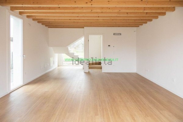 casa indipendente in vendita a Venezia in zona Zelarino