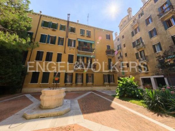 appartamento in vendita a Venezia in zona Sestiere Santa Croce