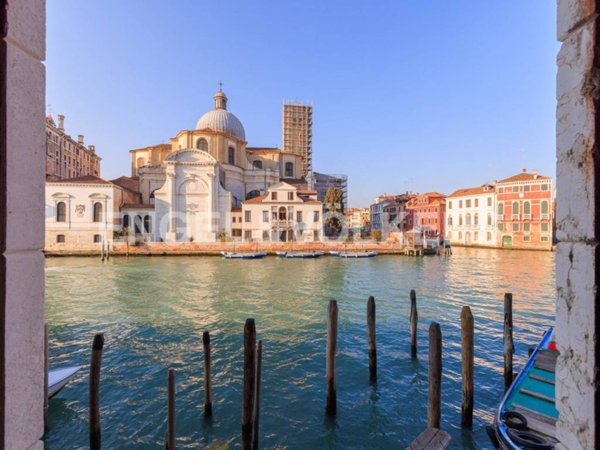 ufficio in vendita a Venezia in zona Sestiere Santa Croce