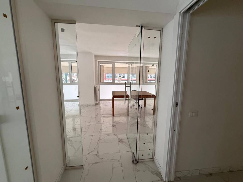 ufficio in vendita a Venezia in zona Marghera