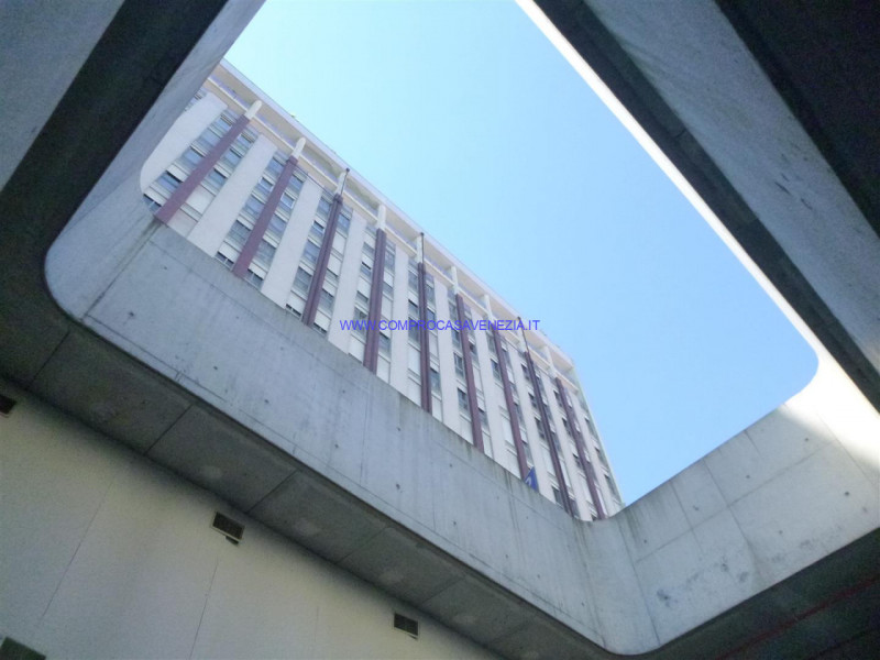 ufficio in vendita a Venezia in zona Mestre