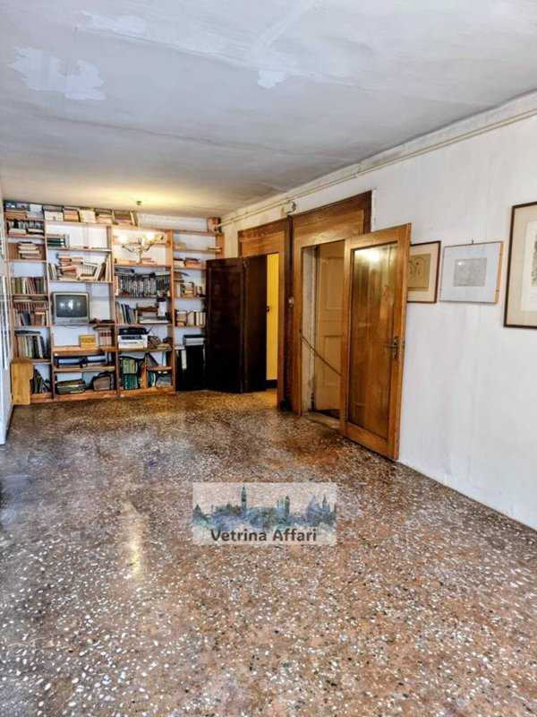 appartamento in vendita a Venezia in zona Sestiere Santa Croce