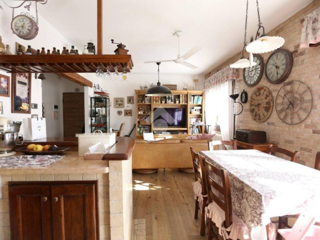 appartamento in vendita a Venezia in zona Zelarino