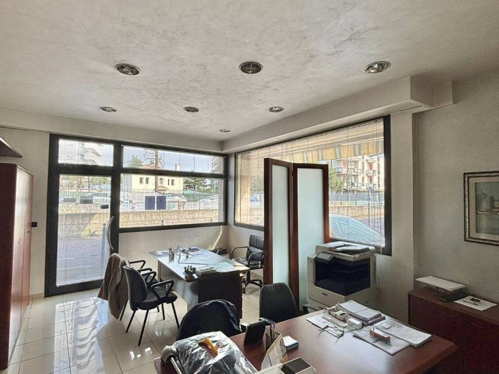 negozio in vendita a Venezia in zona Marghera