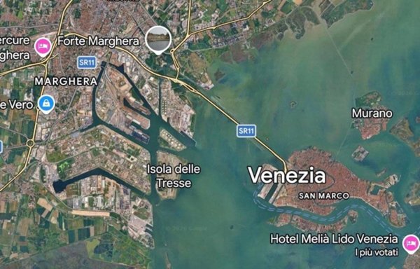 negozio in vendita a Venezia in zona Sestiere Dorsoduro