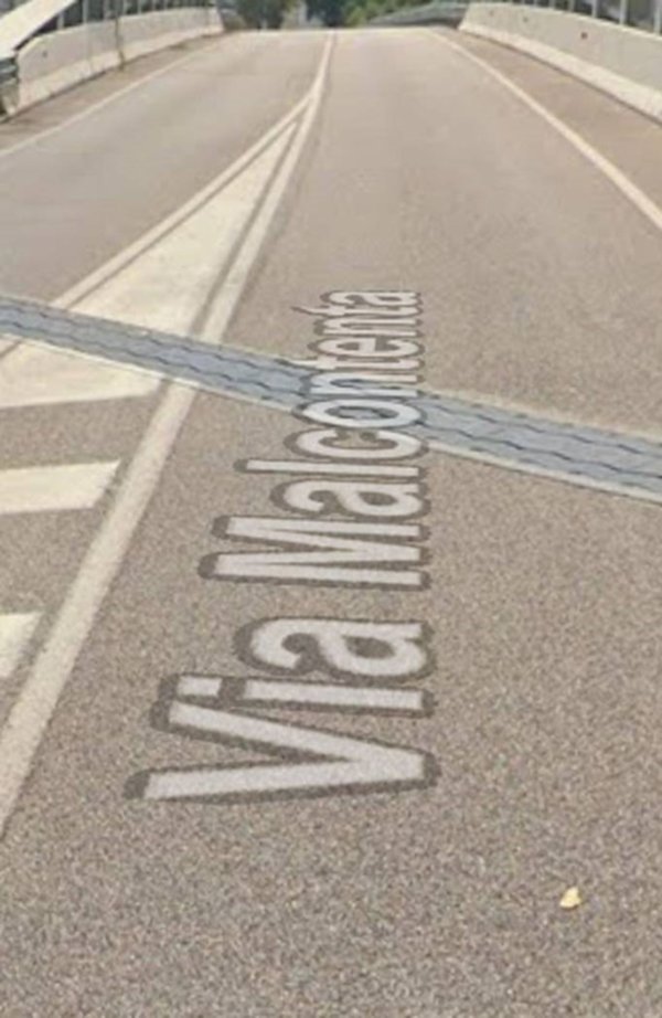 locale commerciale in vendita a Venezia in zona Marghera