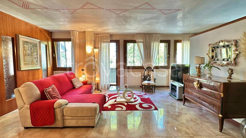 casa indipendente in vendita a Venezia in zona Lido di Venezia