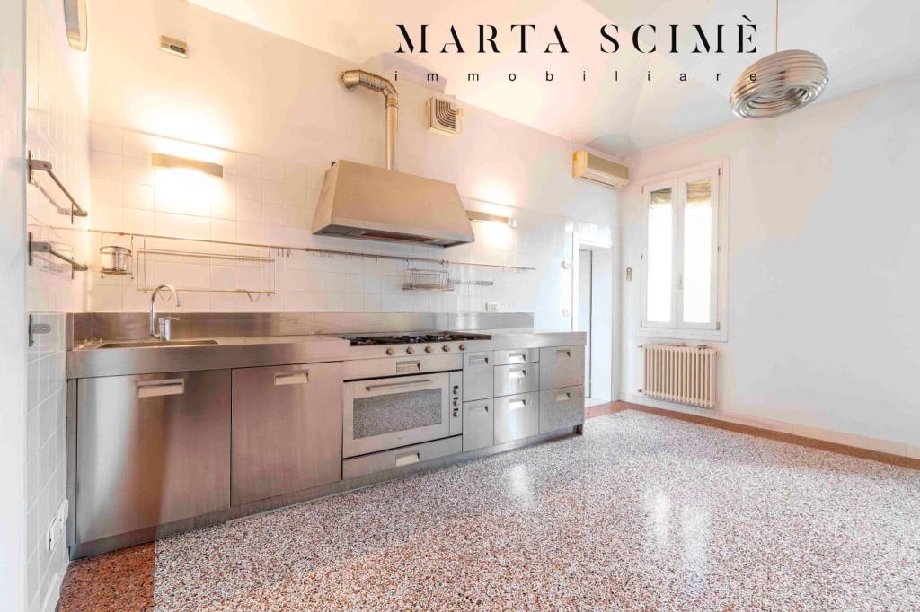 appartamento in vendita a Venezia in zona Sestiere Santa Croce