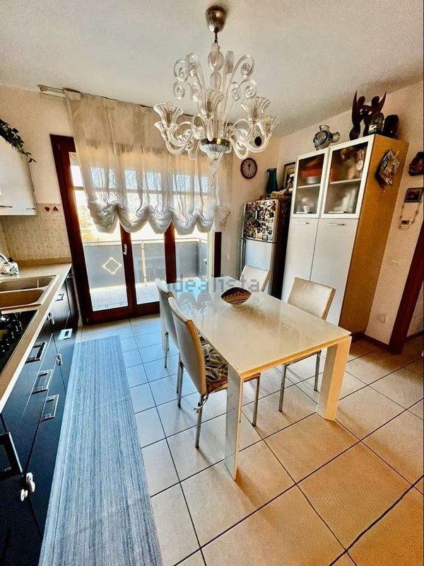 appartamento in vendita a Venezia in zona Trivignano