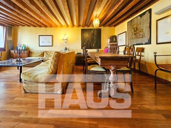 appartamento in vendita a Venezia in zona Sestiere San Marco