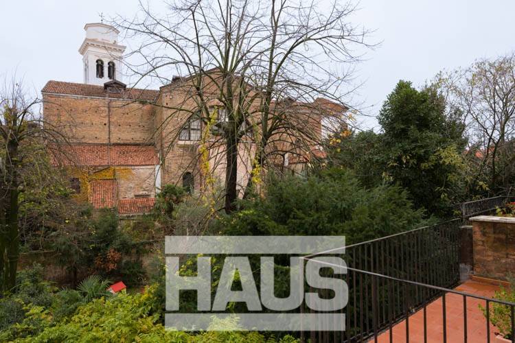 appartamento in vendita a Venezia in zona Sestiere Dorsoduro